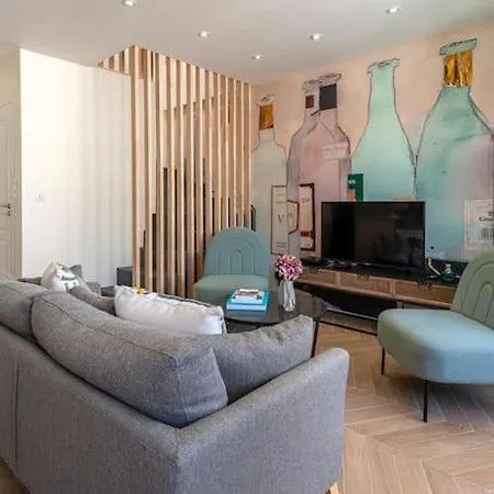 Riviera Goose Palm Apartment Cannes